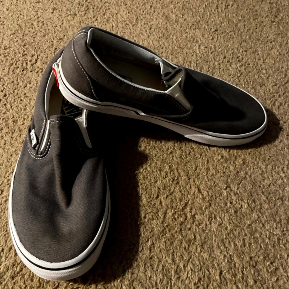 Vans slip on